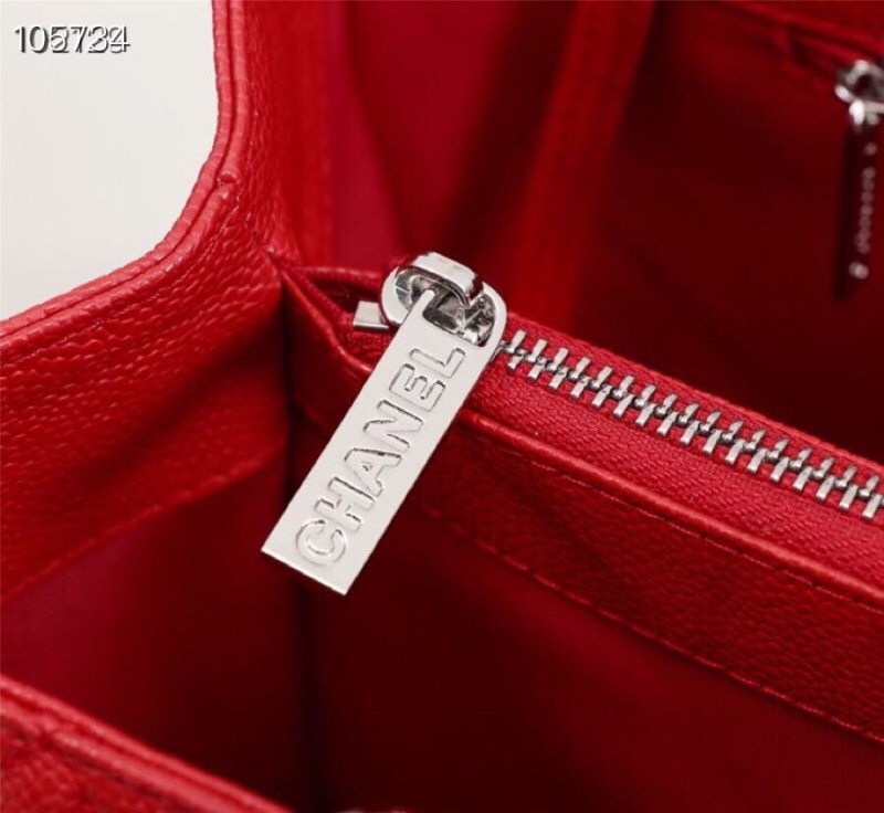 Ch**el shopping bags